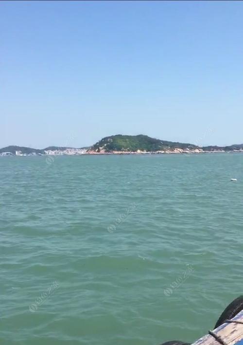 5月份海上鱼排钓鱼技巧（掌握这些技巧，让你在5月的海上鱼排钓鱼轻松有成果！）