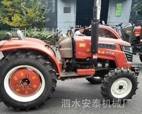 大棚王拖拉机犁地钓鱼技巧（利用大棚王拖拉机犁地钓鱼的秘诀）