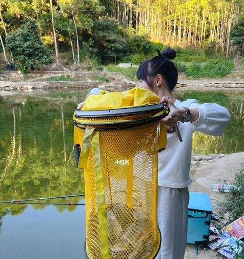 掌握钓鱼满载而归的技巧（钓鱼高手分享的实用心得，助你大获丰收！）