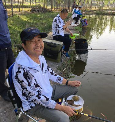 赌竿塘钓鱼技巧大揭秘（钓鱼高手分享的赌竿塘钓鱼技巧）
