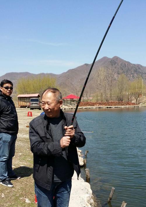 河中钓鱼之流水技巧（掌握流水技巧）