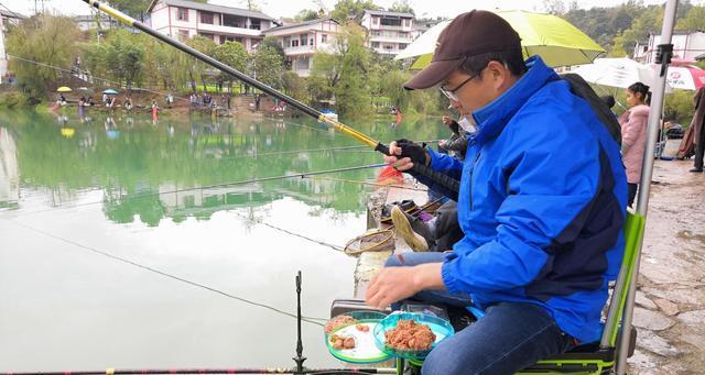掌握刘松松钓浮的正确方法与技巧（提高钓浮水平）