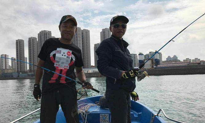 深海钓鱼绝密技巧大揭秘（深入海底的钓鱼宝典）