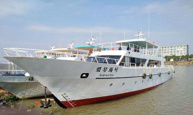 游轮上快速钓鱼技巧（乐享海钓乐趣）