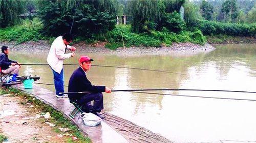 2023年钓鱼技巧有哪些？钓鱼人必看的技巧是什么？