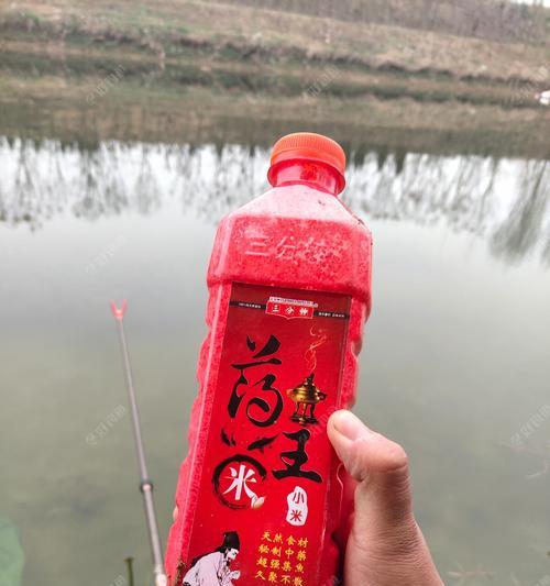 传统钓鱼技巧怎么打窝？打窝的正确方法和注意事项是什么？