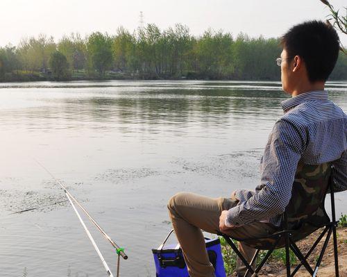 春季手竿钓鱼的技巧和方法是什么？如何提高钓鱼成功率？