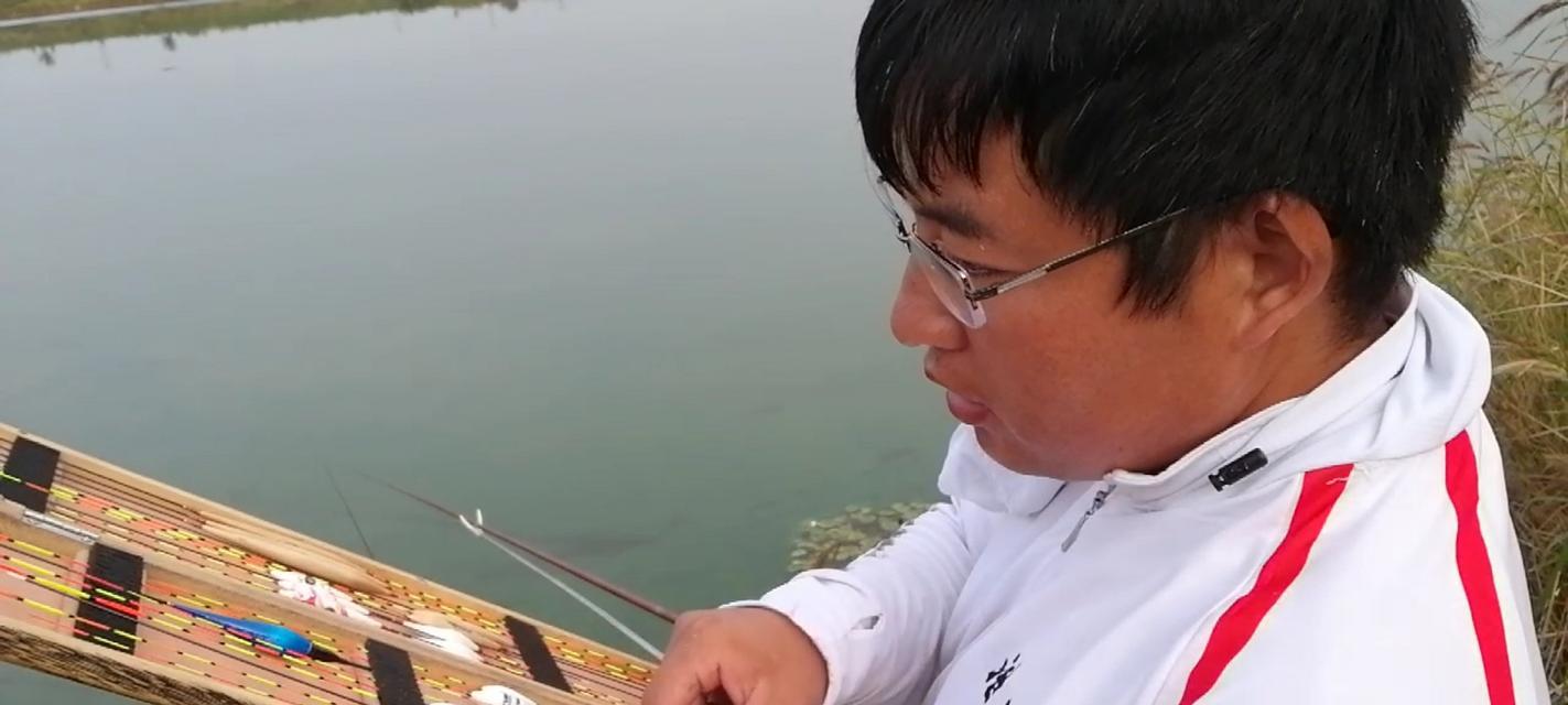 钓鲫鱼打浮调漂方法和技巧是什么？如何有效提高钓鲫鱼的技巧？