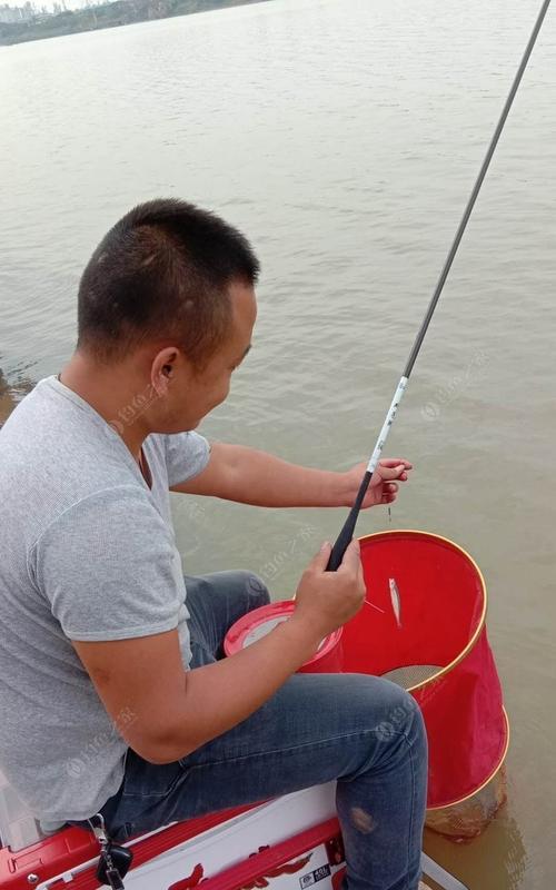 如何正确绑制双子线？双子线钓鱼技巧有哪些？