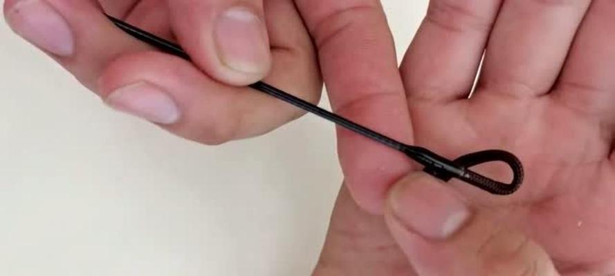 如何正确打结钓鱼竿？掌握这些技巧方法轻松钓鱼！