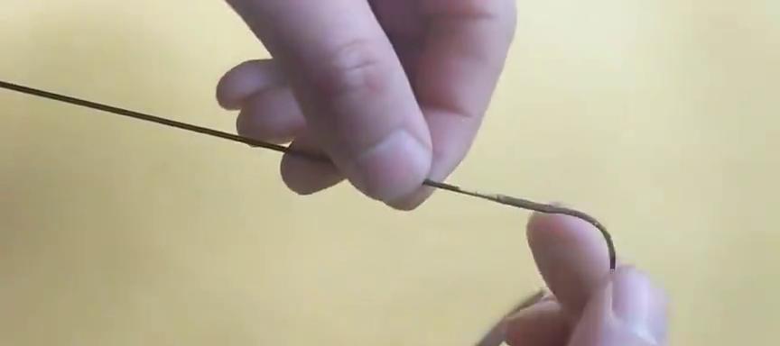 如何正确打结钓鱼竿？掌握这些技巧方法轻松钓鱼！