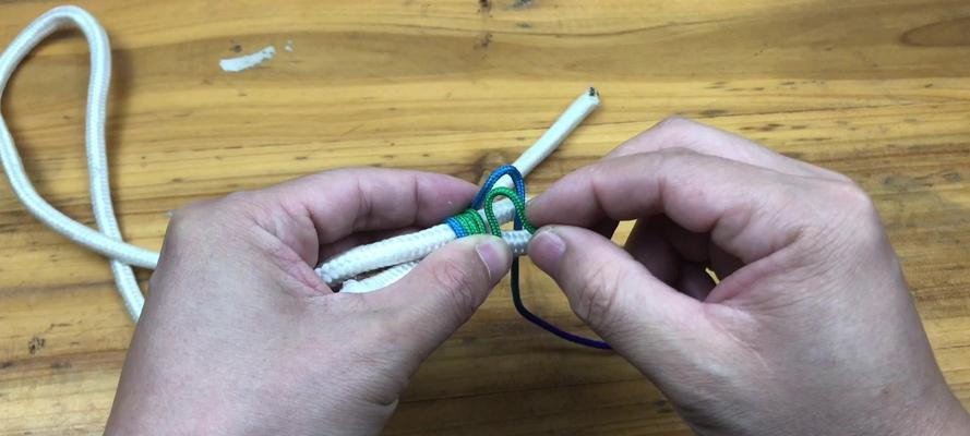 如何正确打结钓鱼竿？打结技巧教程有哪些常见问题？