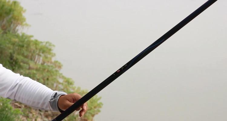 如何正确使用钓鱼竿滑轮？常见问题有哪些？