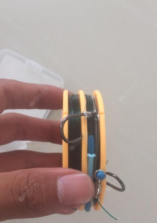钓鱼时如何判断使用浮标钓底还是钓浮？