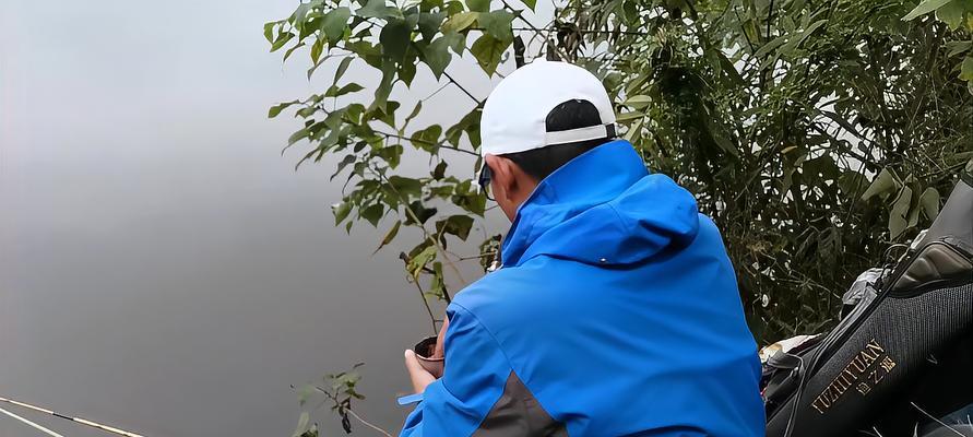 水底杂物影响钓鱼怎么办？有效钓鱼技巧有哪些？