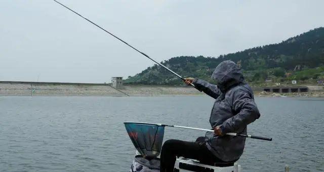 海边钓鱼找底技巧是什么？如何快速掌握？