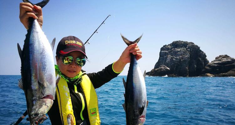 海边礁石缝钓鱼技巧教程？如何提高钓鱼成功率？