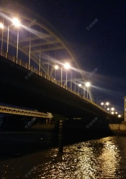 海边天黑钓鱼技巧有哪些？如何提高夜间钓鱼的成功率？