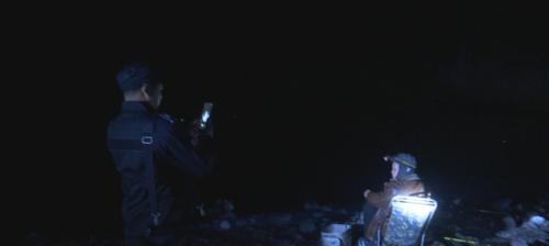 海边夜钓鱼技巧有哪些？如何提高夜间钓鱼的成功率？